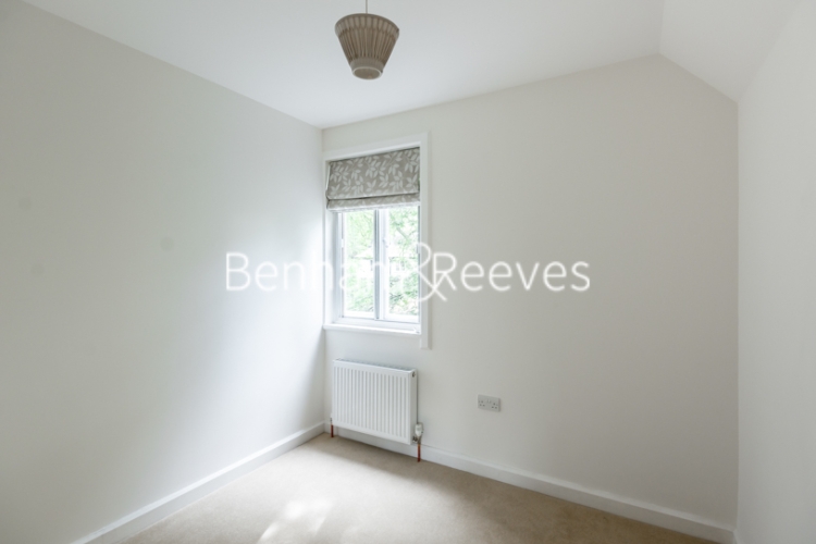 3 bedrooms house to rent in Holly Village, Highgate, N6-image 8