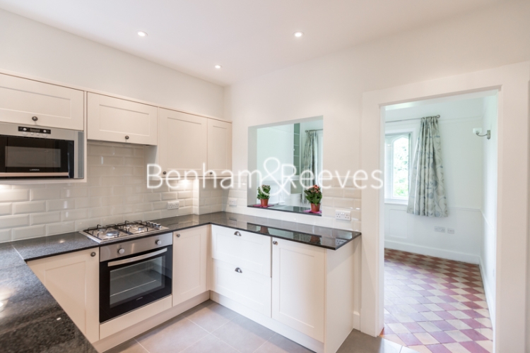 3  bedrooms house to rent in Holly Village, Highgate, N6-image 10