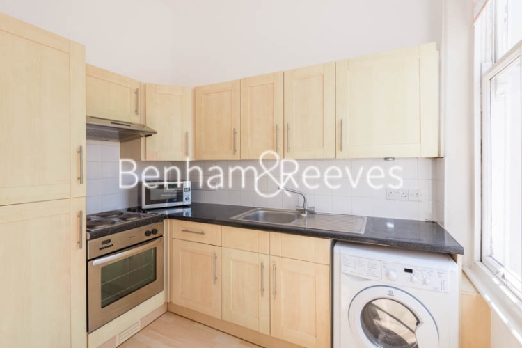 2 bedrooms flat to rent in Bickerton Road, Archway, N19-image 2