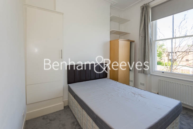 2  bedrooms flat to rent in Bickerton Road, Archway, N19-image 3