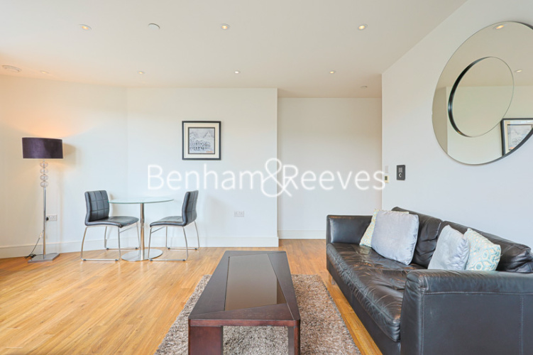 1  bedroom flat to rent in Gillespie Court, Queensland Terrace, N7-image 7