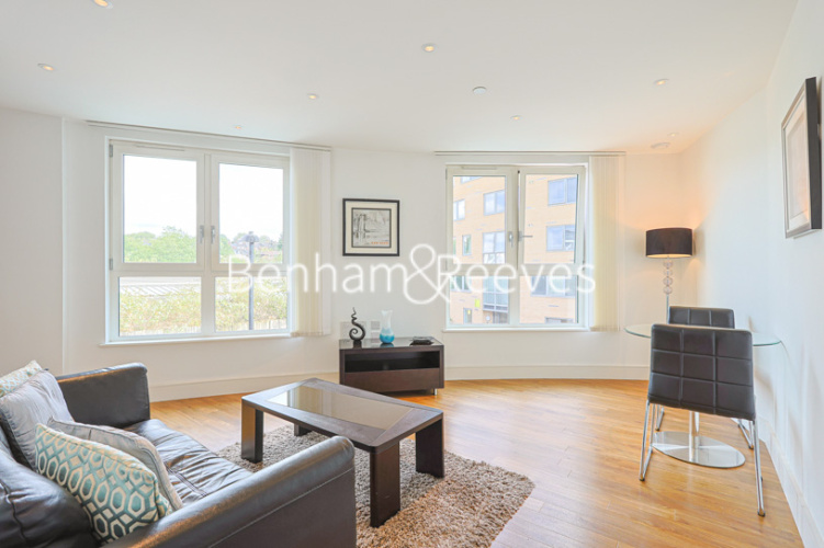 1  bedroom flat to rent in Gillespie Court, Queensland Terrace, N7-image 13