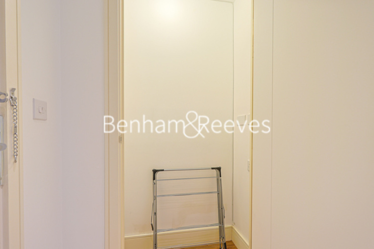 1  bedroom flat to rent in Gillespie Court, Queensland Terrace, N7-image 15