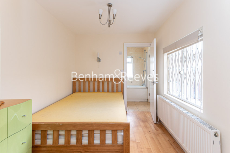 Studio flat to rent in Langdon Park Road, Highgate, N6-image 3