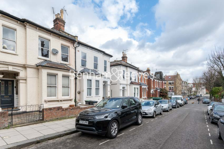 Studio flat to rent in Langdon Park Road, Highgate, N6-image 6