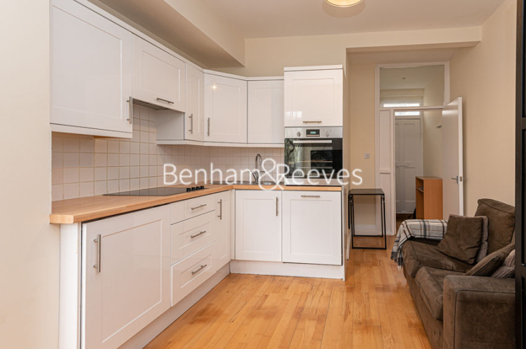 Studio flat to rent in Langdon Park Road, Highgate, N6-image 7