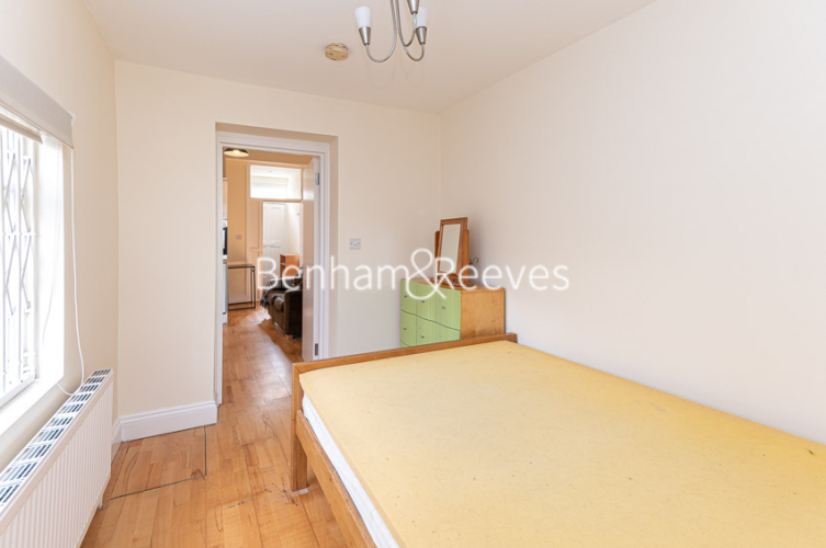 Studio flat to rent in Langdon Park Road, Highgate, N6-image 9