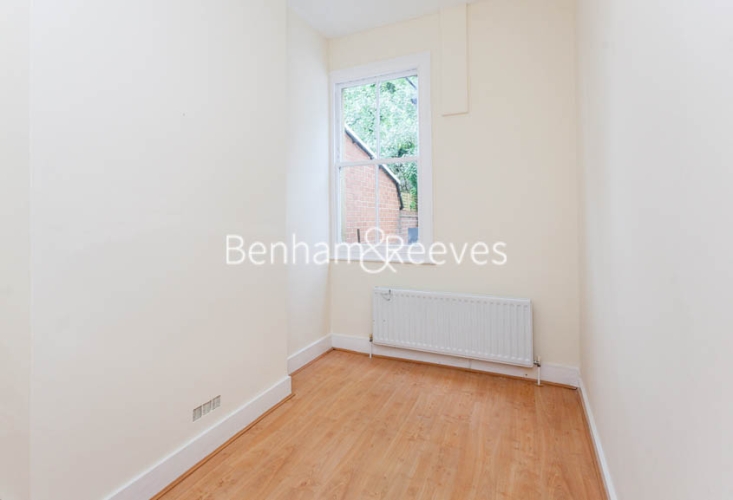 2 bedrooms flat to rent in Whitehall Park, Archway, N19-image 8