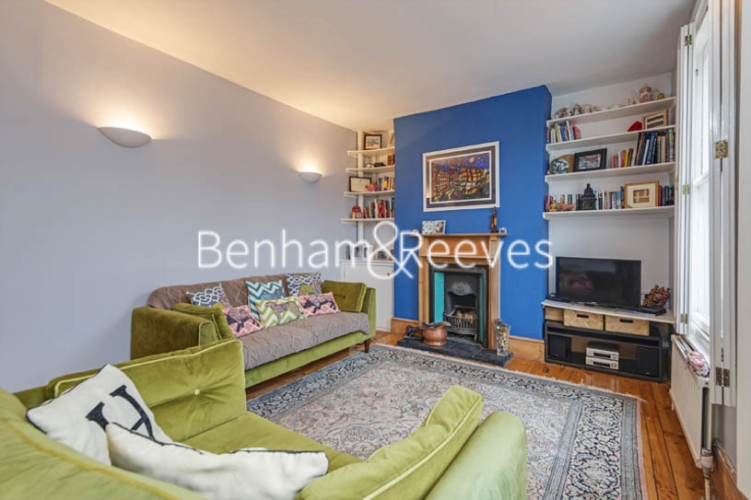 2  bedrooms flat to rent in Winscombe Street, Dartmouth Park, N19-image 1