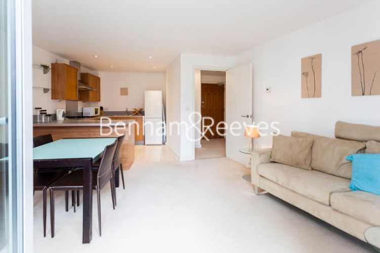 1 bedroom flat to rent in Garand Court, Eden Grove, N7-image 11