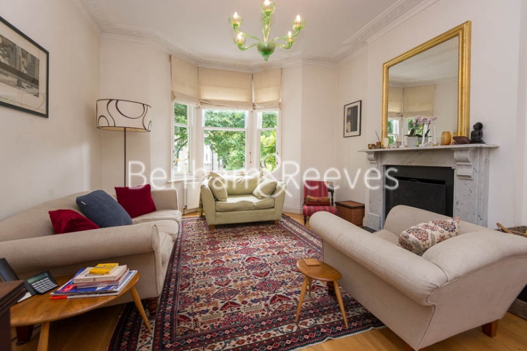 5  bedrooms house to rent in Dalmeny Road, Tufnell Park, N7-image 1