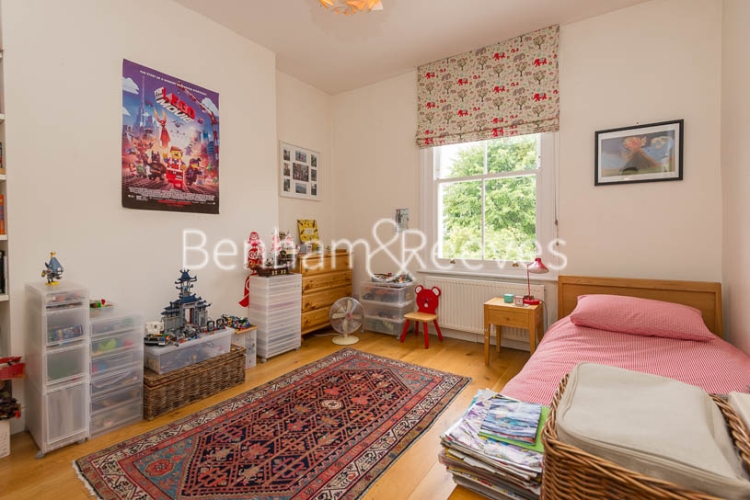 5  bedrooms house to rent in Dalmeny Road, Tufnell Park, N7-image 7
