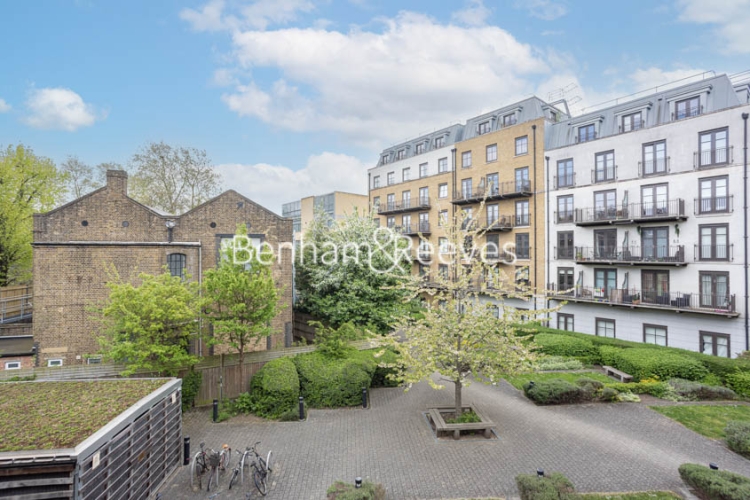 2 bedrooms flat to rent in Holloway Road, Islington, N7-image 5