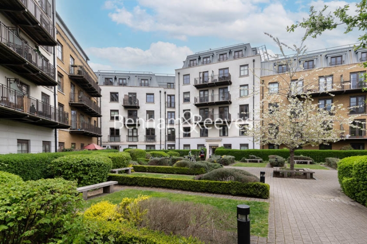 2  bedrooms flat to rent in Holloway Road, Islington, N7-image 9