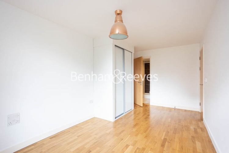 2 bedrooms flat to rent in Holloway Road, Islington, N7-image 11