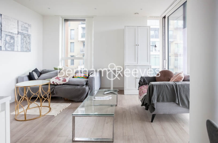 2  bedrooms flat to rent in Woodberry Park development, Highgate, N4-image 1