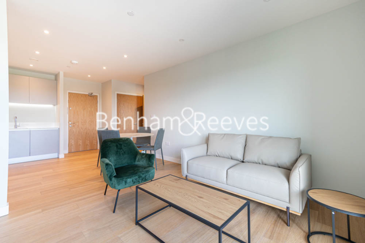 1 bedroom flat to rent in Navigation Point, Ferry Lane, N17-image 1