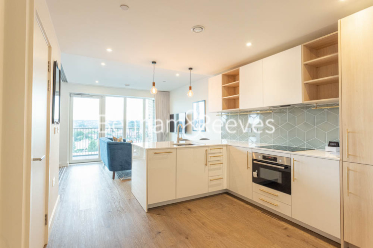 1 bedroom flat to rent in Mary Neuner Road, Highgate, N8-image 12