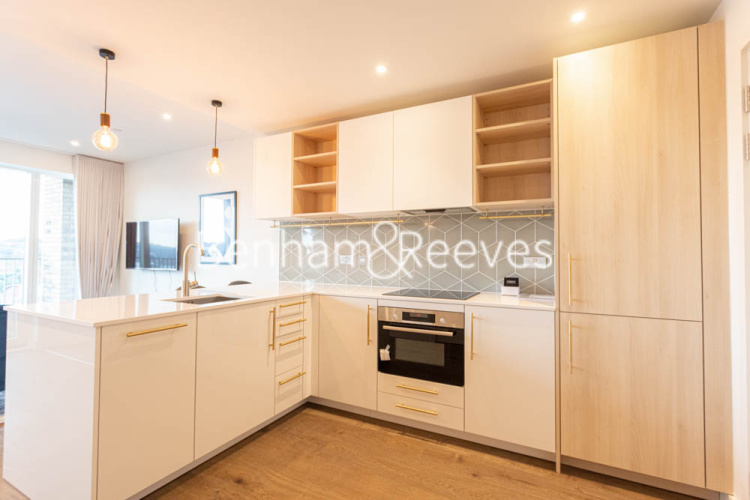 1  bedroom flat to rent in Mary Neuner Road, Highgate, N8-image 15