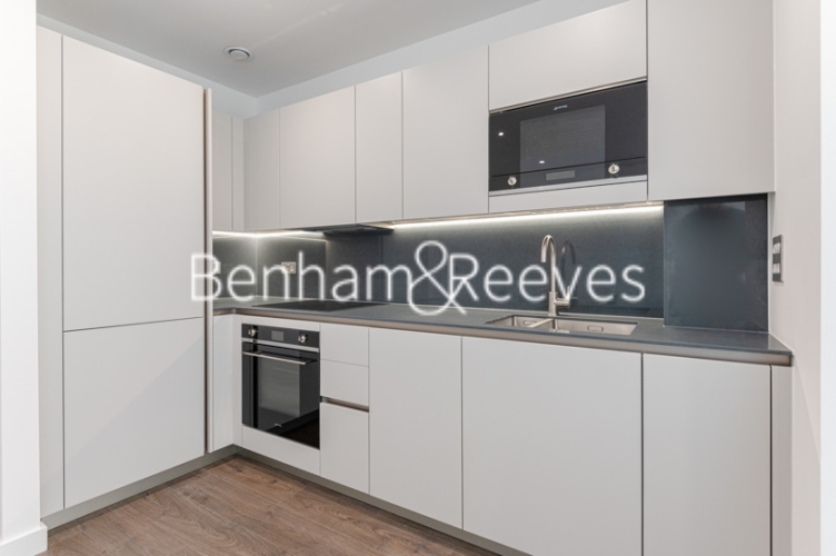 1 bedroom flat to rent in Coster Avenue, Highgate, N4-image 2