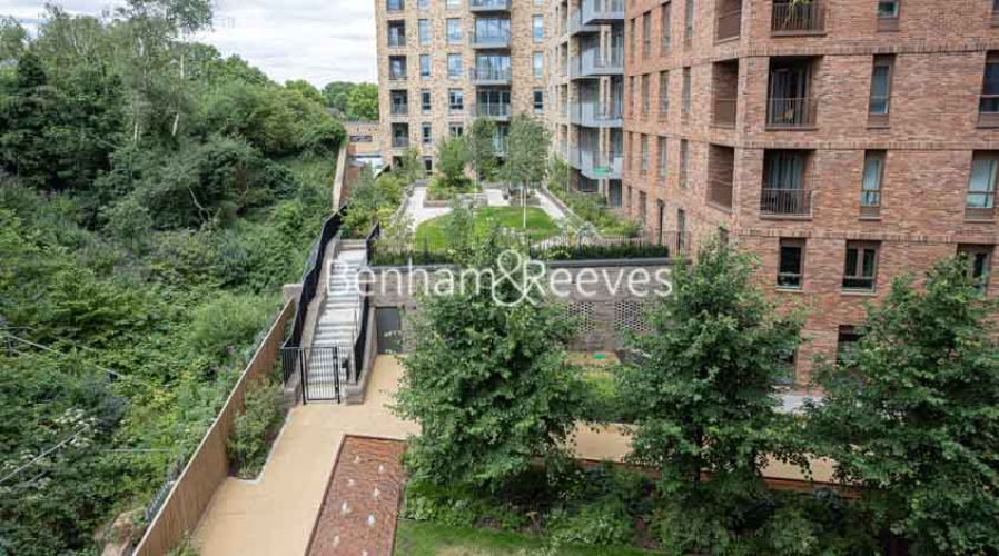 2 bedrooms flat to rent in Mary Neuner Road, Highgate, N8-image 12