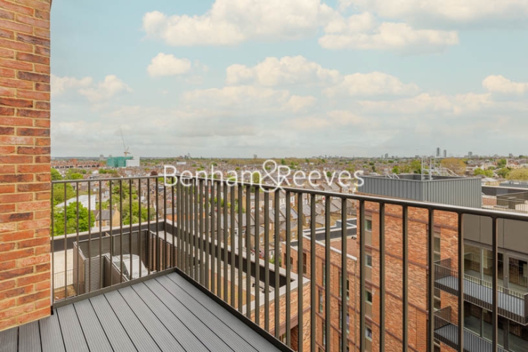 2 bedrooms flat to rent in Mary Neuner Road, Highgate, N8-image 5
