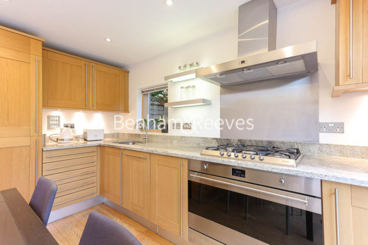 3  bedrooms house to rent in Crouch End, Highgate, N8-image 2