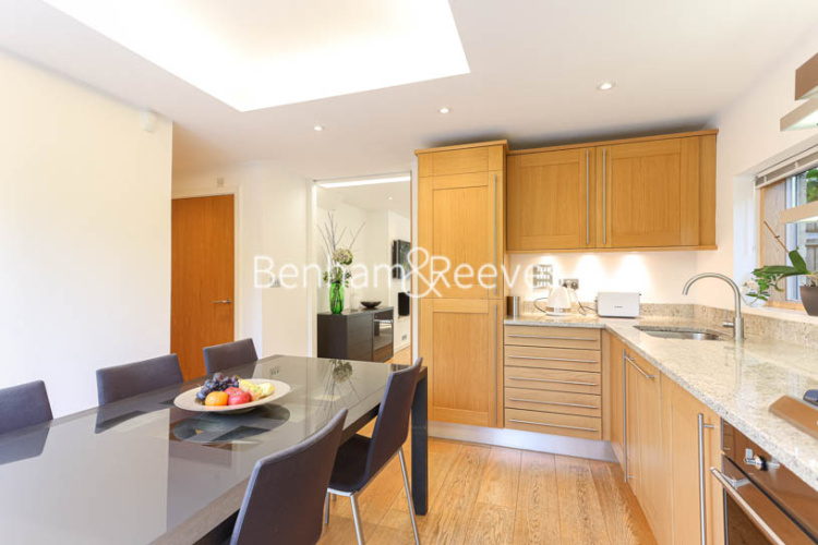 3  bedrooms house to rent in Crouch End, Highgate, N8-image 9