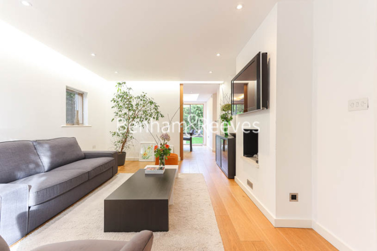 3  bedrooms house to rent in Crouch End, Highgate, N8-image 12