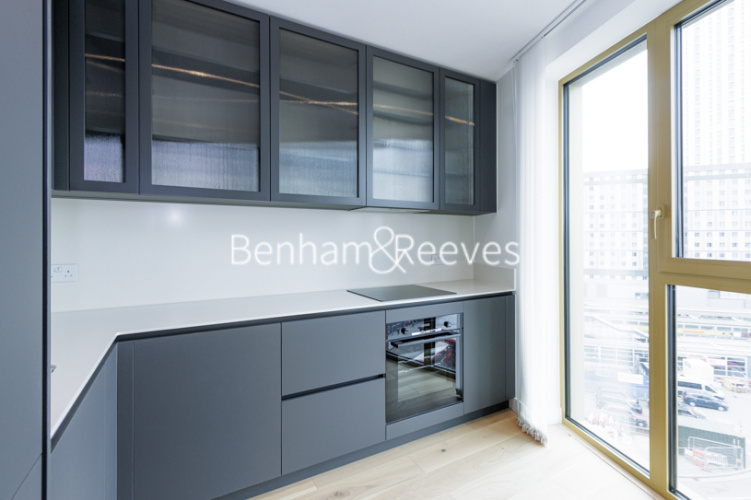 1  bedroom flat to rent in Ashley Road, Tottenham Hale, N17-image 2