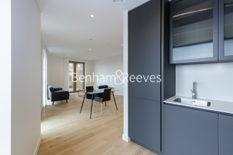1  bedroom flat to rent in Ashley Road, Tottenham Hale, N17-image 3