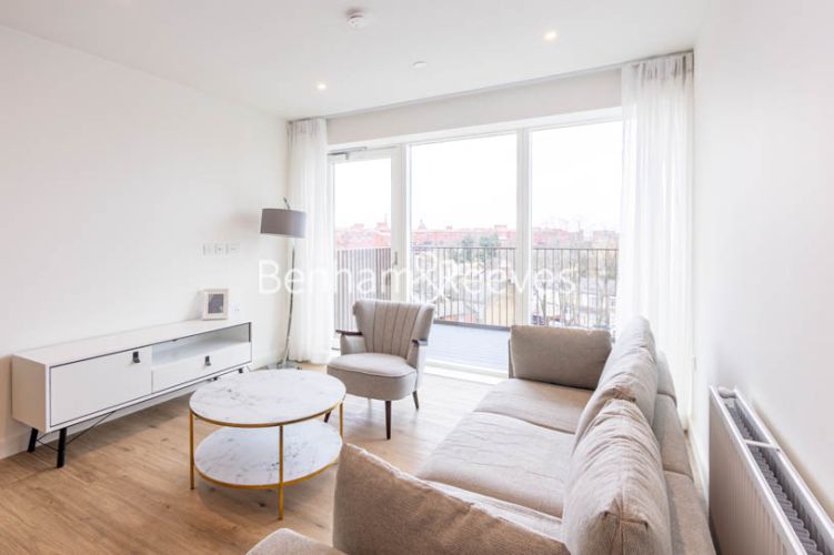 1 bedroom(s) flat to rent in Mary Neuner Road, Highgate, N8, London