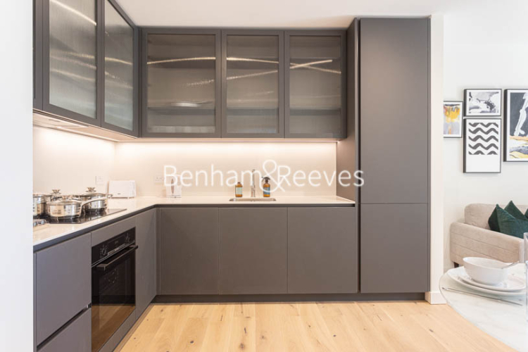 1  bedroom flat to rent in Ashley Road, Tottenham Hale, N17-image 2