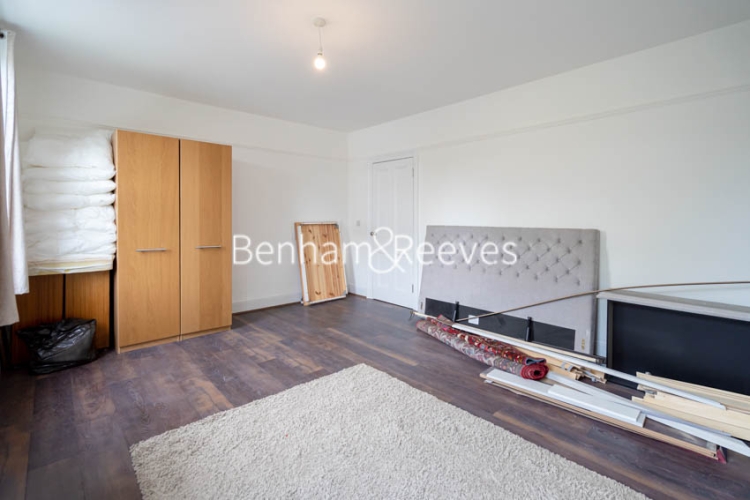 5 bedrooms house to rent in Gordon House Road, Highgate, NW5-image 12