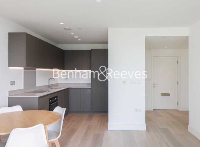 1 bedroom flat to rent in Daneland Walk, Tottenham Hale, N17-image 8