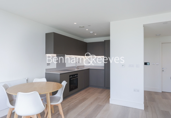 1 bedroom flat to rent in Daneland Walk, Tottenham Hale, N17-image 12