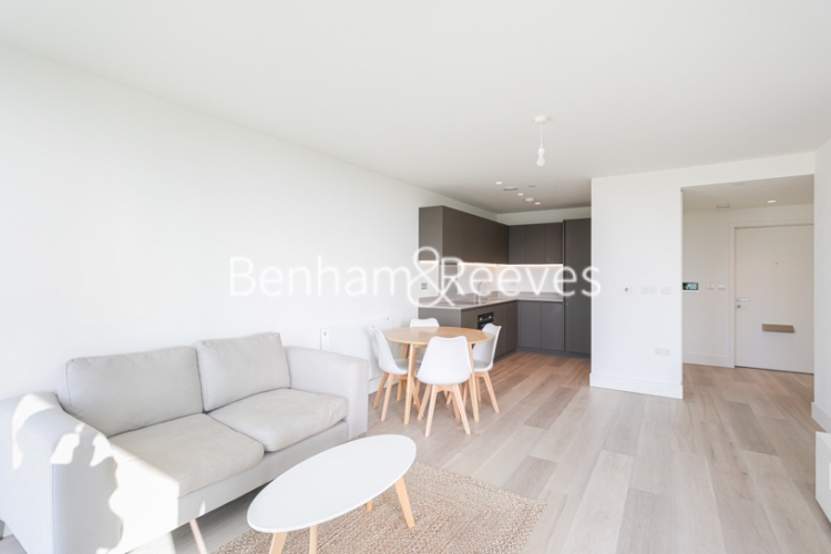 1 bedroom flat to rent in Daneland Walk, Tottenham Hale, N17-image 16