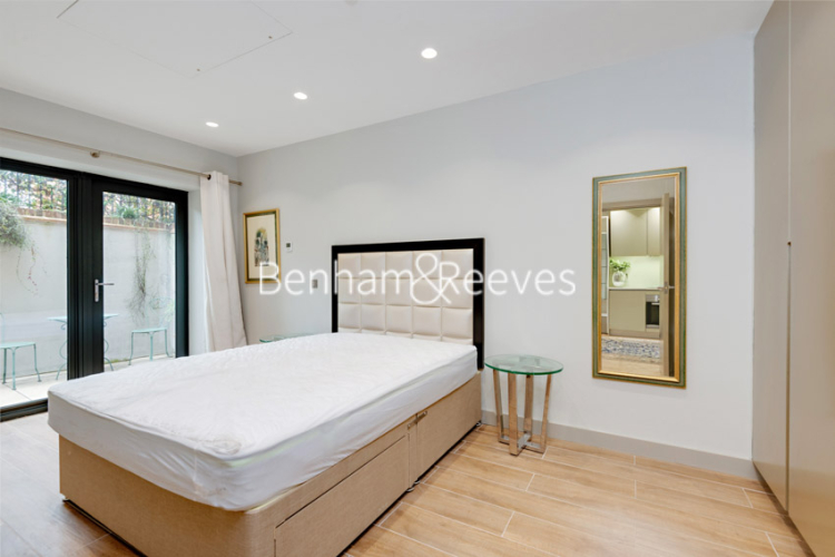5  bedrooms flat to rent in Hornsey Lane Gardens, Highgate, N6-image 4