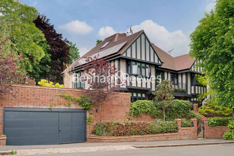 5 bedrooms flat to rent in Hornsey Lane Gardens, Highgate, N6-image 19