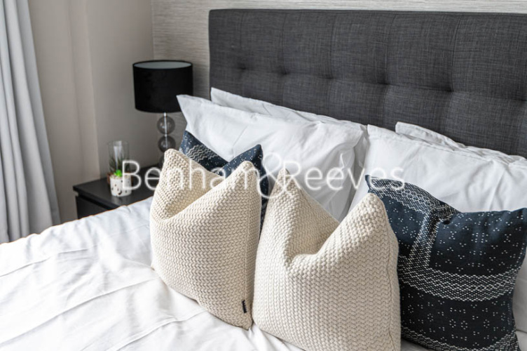 2  bedrooms flat to rent in Highbury Gardens, Holloway Road, N7-image 11