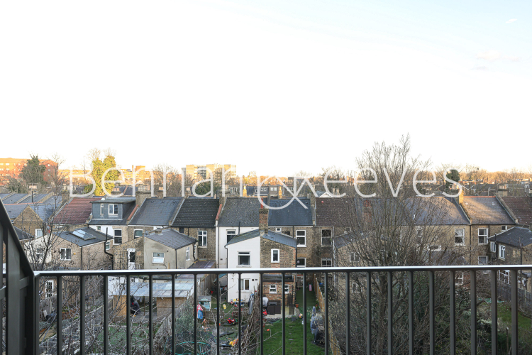 1 bedroom flat to rent in Brook Road, Highgate, N8-image 5