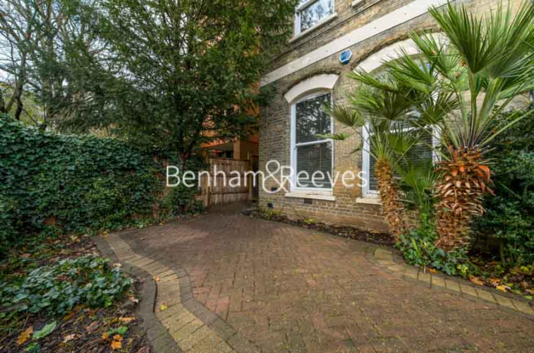 3 bedrooms flat to rent in Hornsey Lane, Highgate, N6-image 16