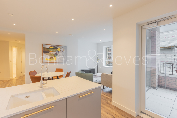2 bedrooms flat to rent in Brook Road, Highgate, N8-image 11
