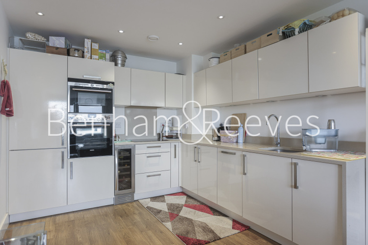 2  bedrooms flat to rent in Queensland Road, Highgate, N7-image 10