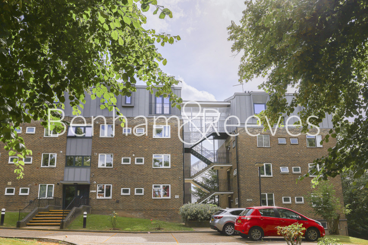 2  bedrooms flat to rent in Great North Road, East Finchley, N2-image 7