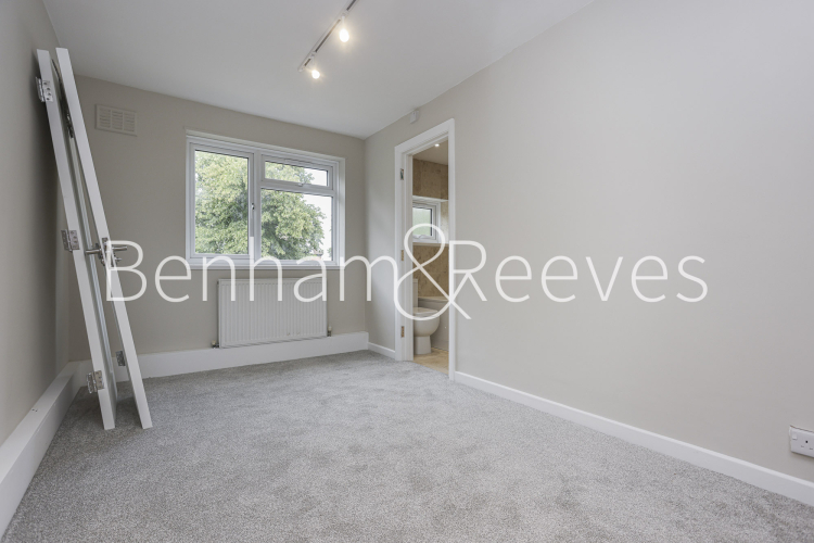 2  bedrooms flat to rent in Great North Road, East Finchley, N2-image 19