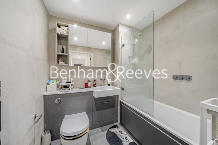 1  bedroom flat to rent in Coster Avenue, Highgate, N4-image 4