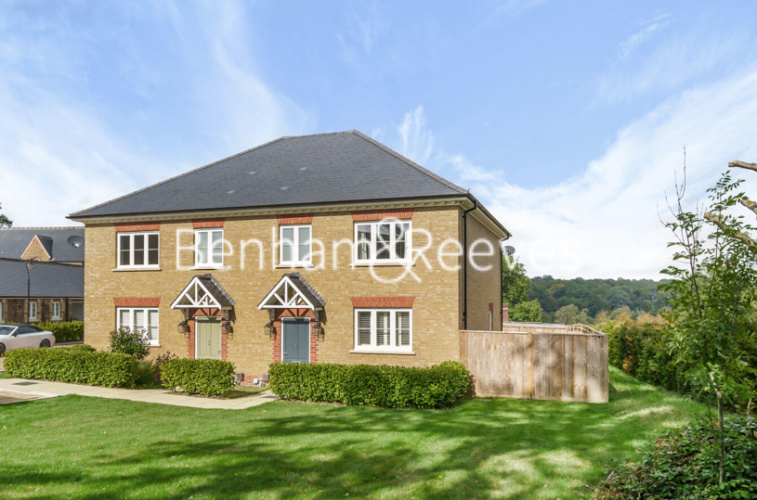 3  bedrooms house to rent in Trent Park, Enfield, EN4-image 13