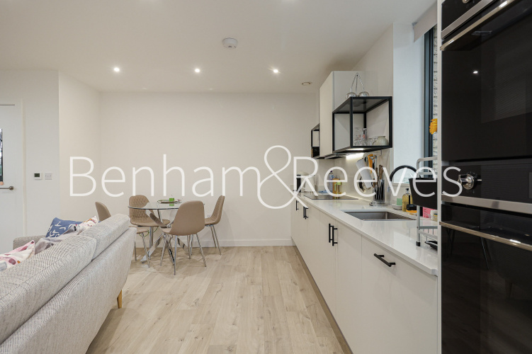 1  bedroom flat to rent in Coster Avenue, Highgate, N4-image 7
