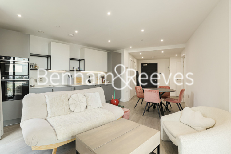 1  bedroom flat to rent in Coster Avenue, Woodberry Down, N4-image 11
